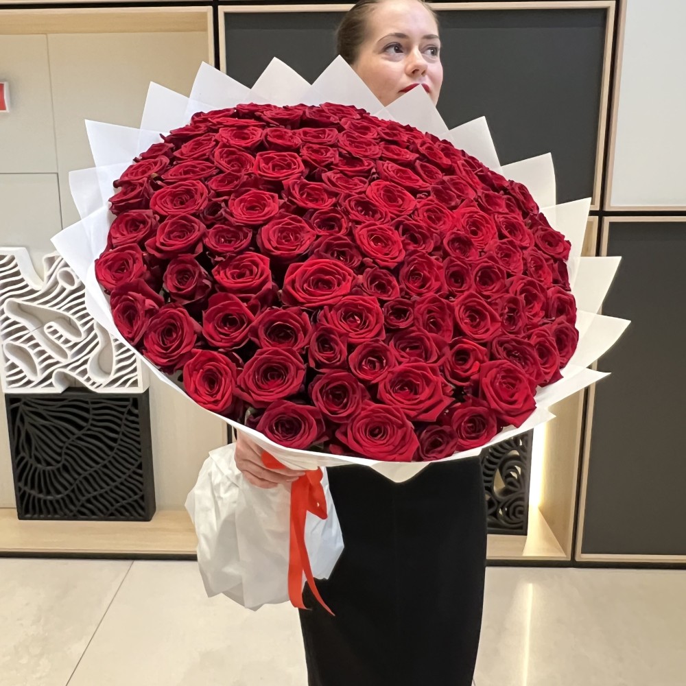 101 красная роза (70 см)