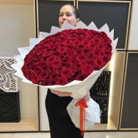 101 красная роза (70 см)