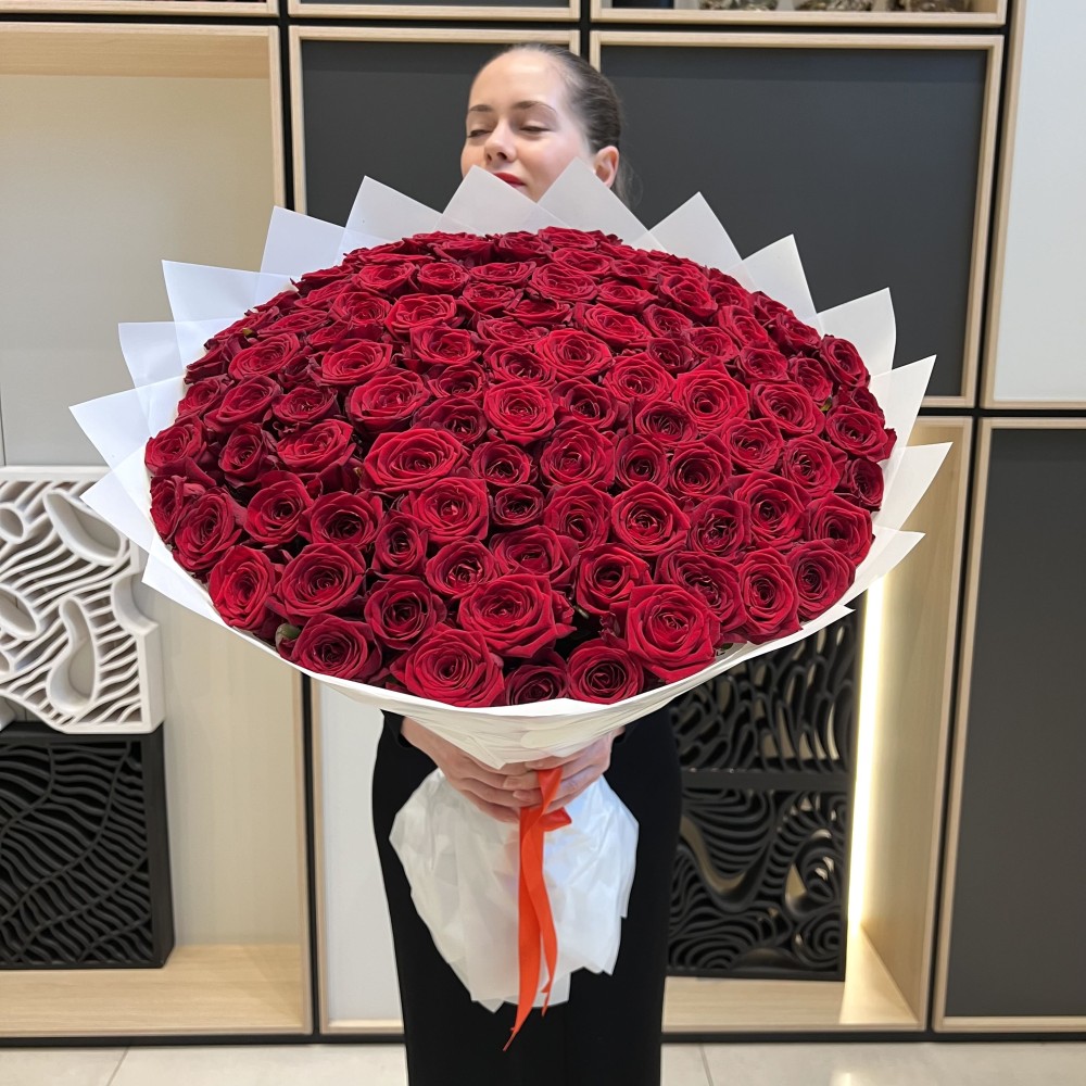 101 красная роза (70 см)